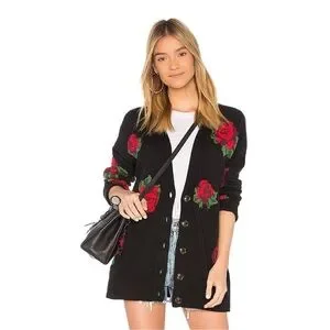 Sanctuary Sweaters Sanctuary Red And Black Floral Rose
